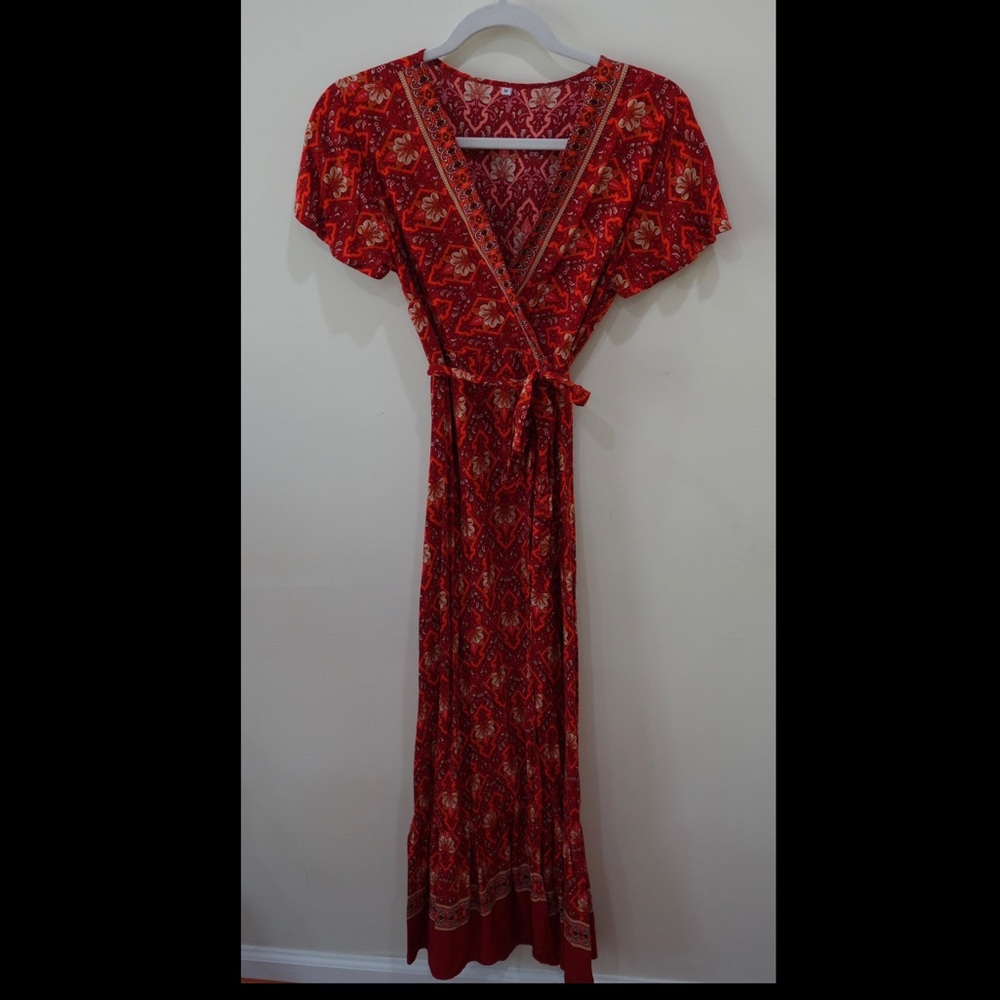 Amazon Red Short Sleeve Faux Wrap Maxi Dress - Medium